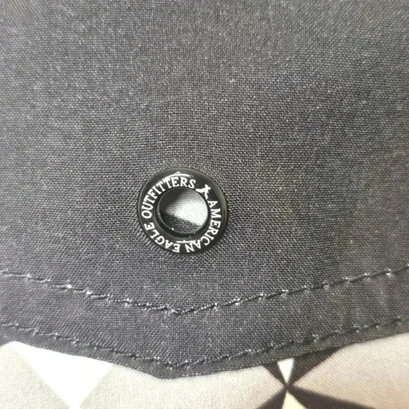 American Eagle Men's Hybrid Geometric Black White Gray Board Shorts Size Large - Picture 11 of 13